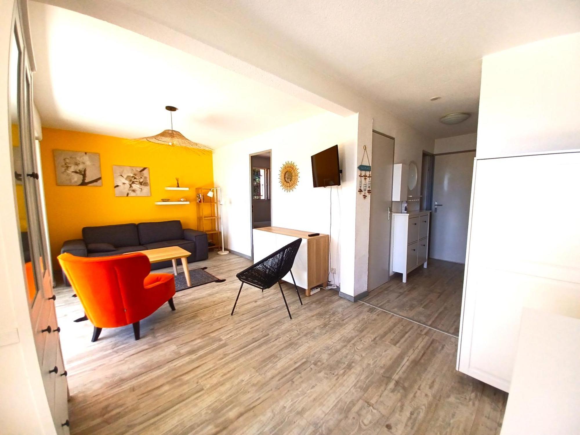 Plain-pied Jardin 6 Personnes Clim Vue Parking Wifi Terrasse Piscine Dans La Apartment Saint-Pierre-la-Mer (Aude)