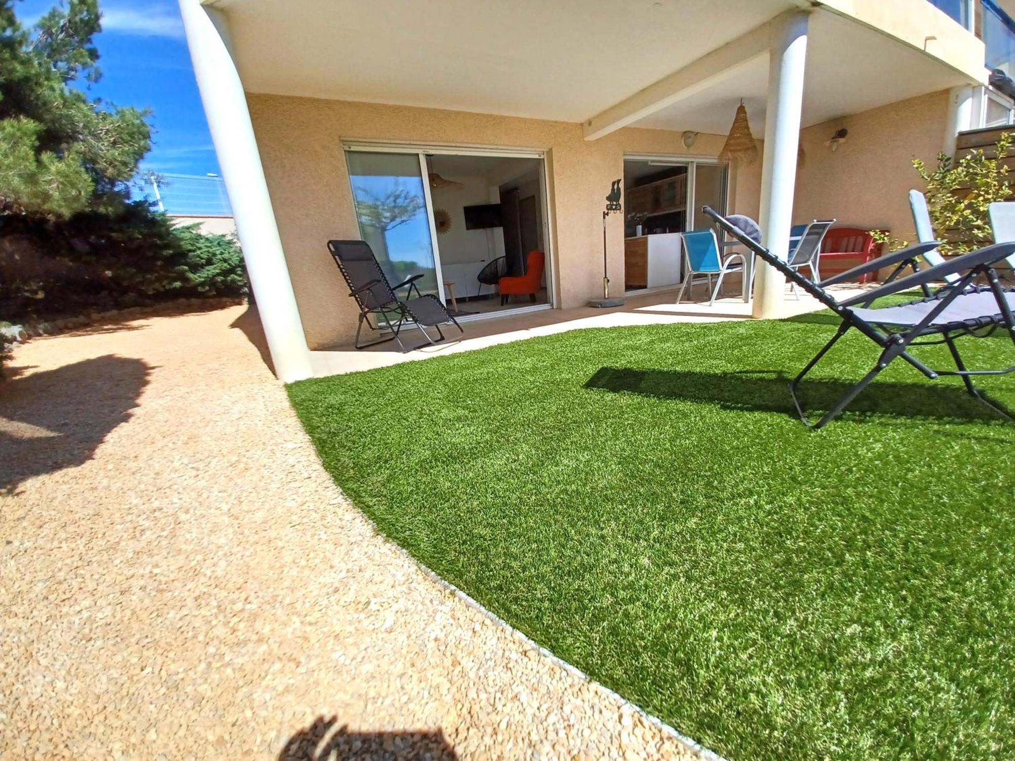 Plain-pied Jardin 6 Personnes Clim Vue Parking Wifi Terrasse Piscine Dans La Apartment Saint-Pierre-la-Mer (Aude)