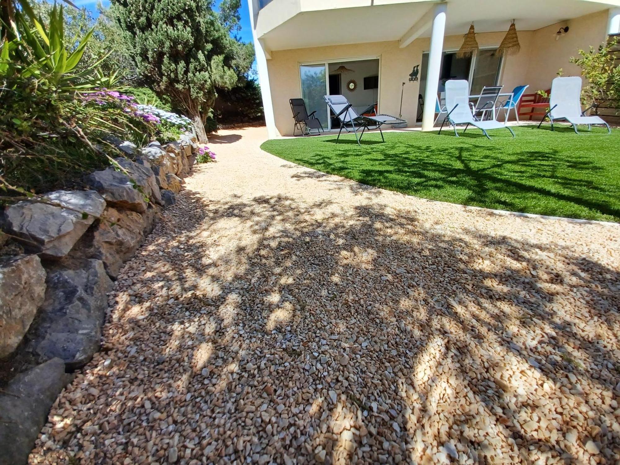 Apartment Plain-pied Jardin 6 Personnes Clim Vue Parking Wifi Terrasse Piscine Dans La *