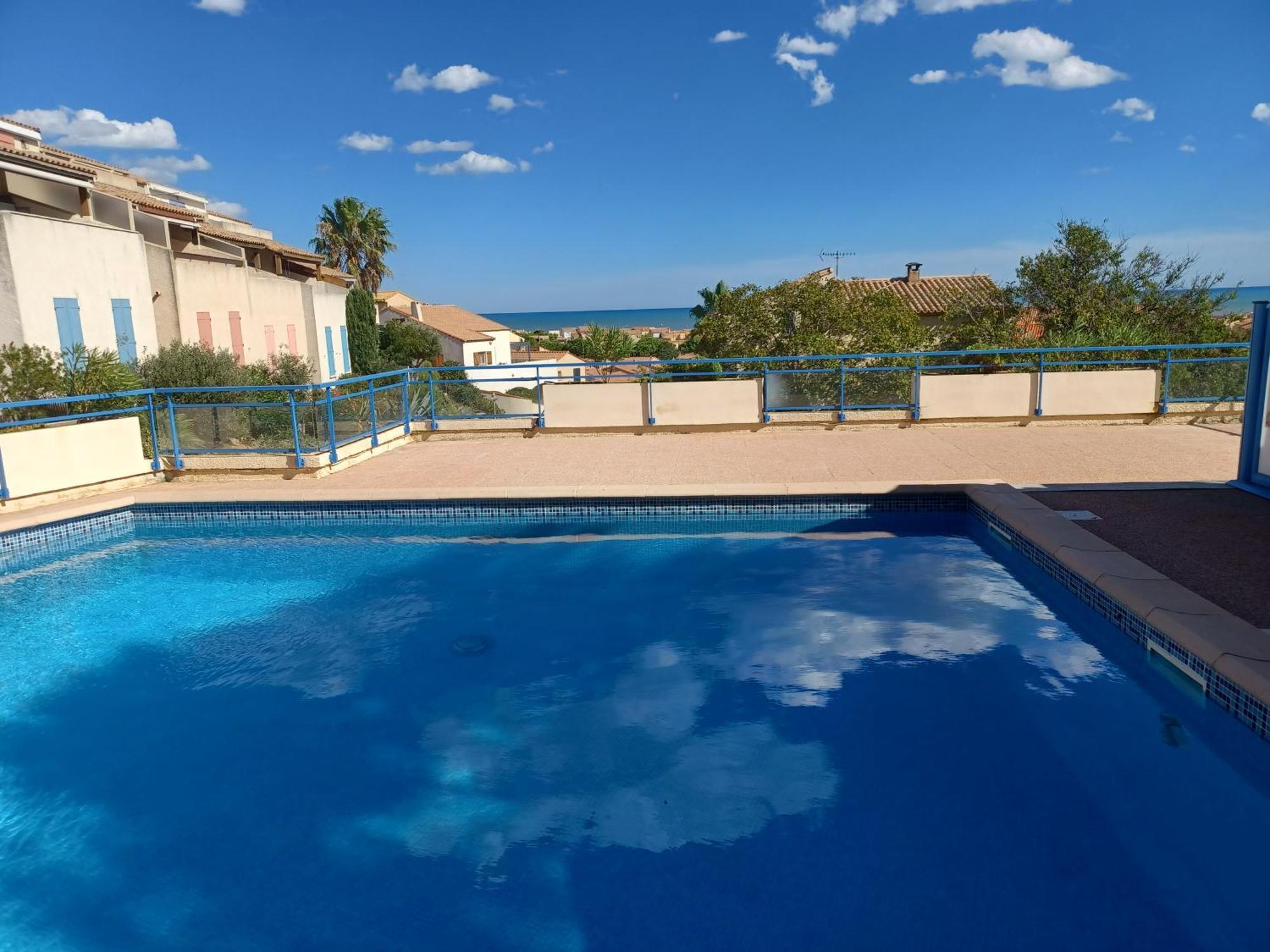 Plain-pied Jardin 6 Personnes Clim Vue Parking Wifi Terrasse Piscine Dans La Apartment Saint-Pierre-la-Mer (Aude)